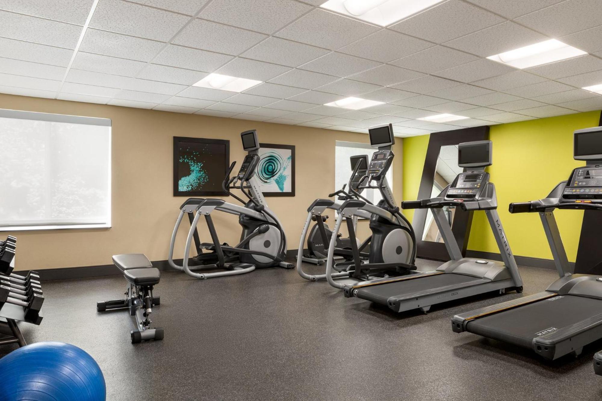 Holiday Inn Express & Suites Colorado Springs Central By Ihg Экстерьер фото